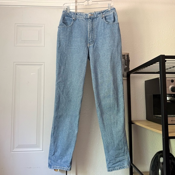 ECKHAUS LATTA blue stone wash slim leg cropped tapered jeans